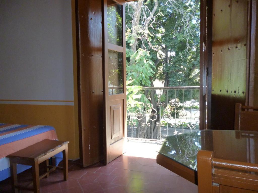 Monte Alban - Solo Adultos Hotel Oaxaca