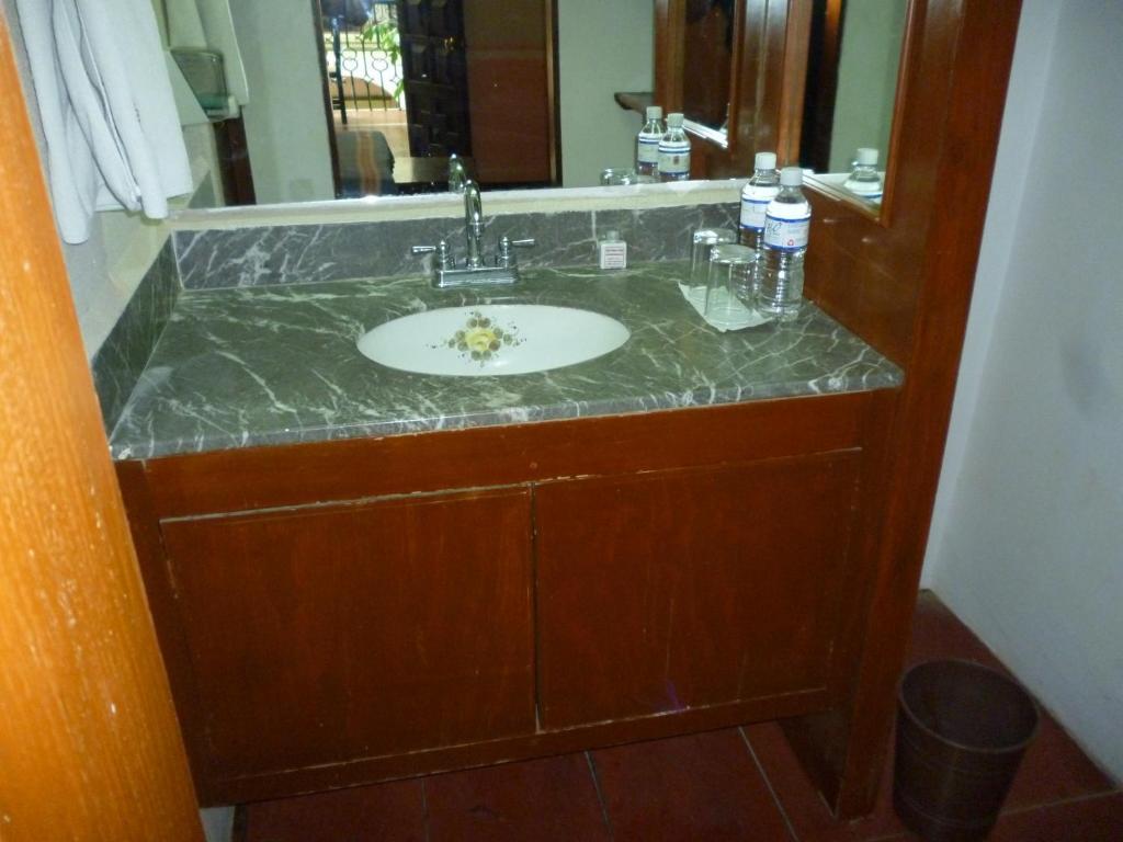 Hotel Monte Alban - Solo Adultos