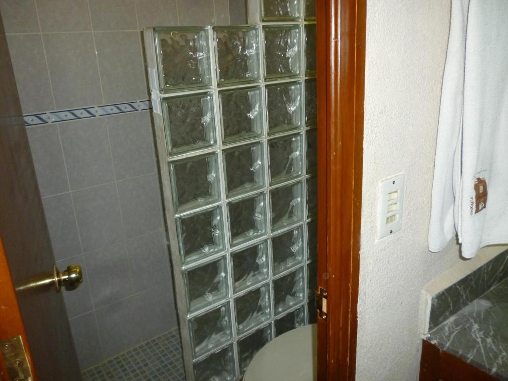 Monte Alban - Solo Adultos 3*